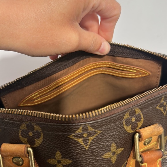 LOUIS VUITTON VINTAGE MONOGRAM SPEEDY 25 - Picture 4 of 17